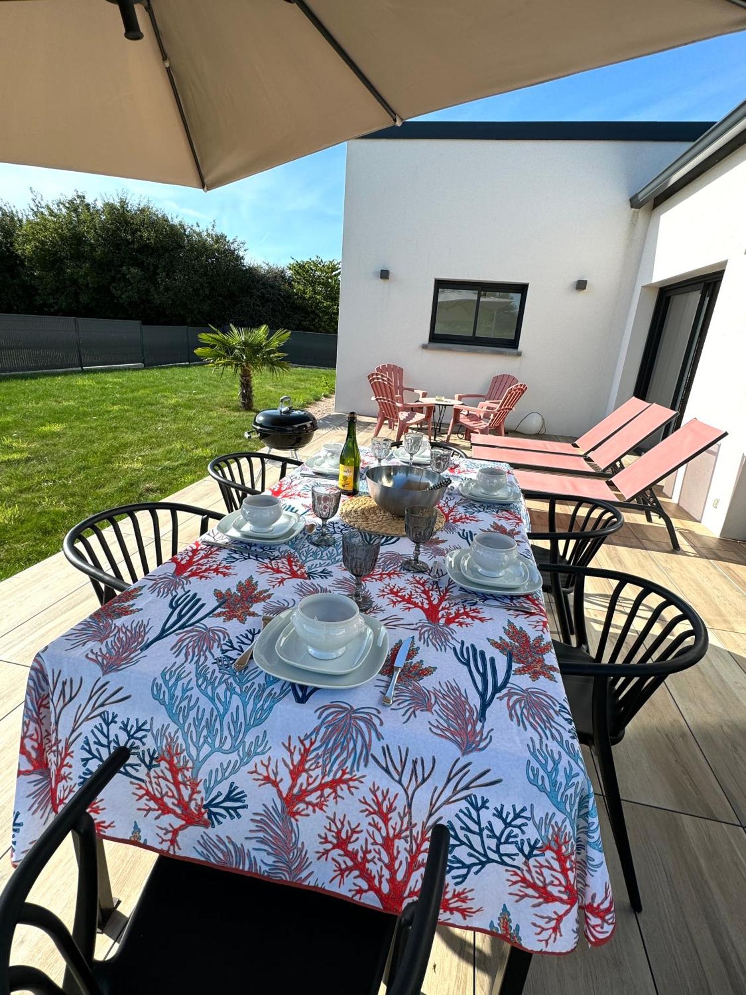 Maison neuve 4 étoiles plain-pied proche de la mer Plurien Esterno foto