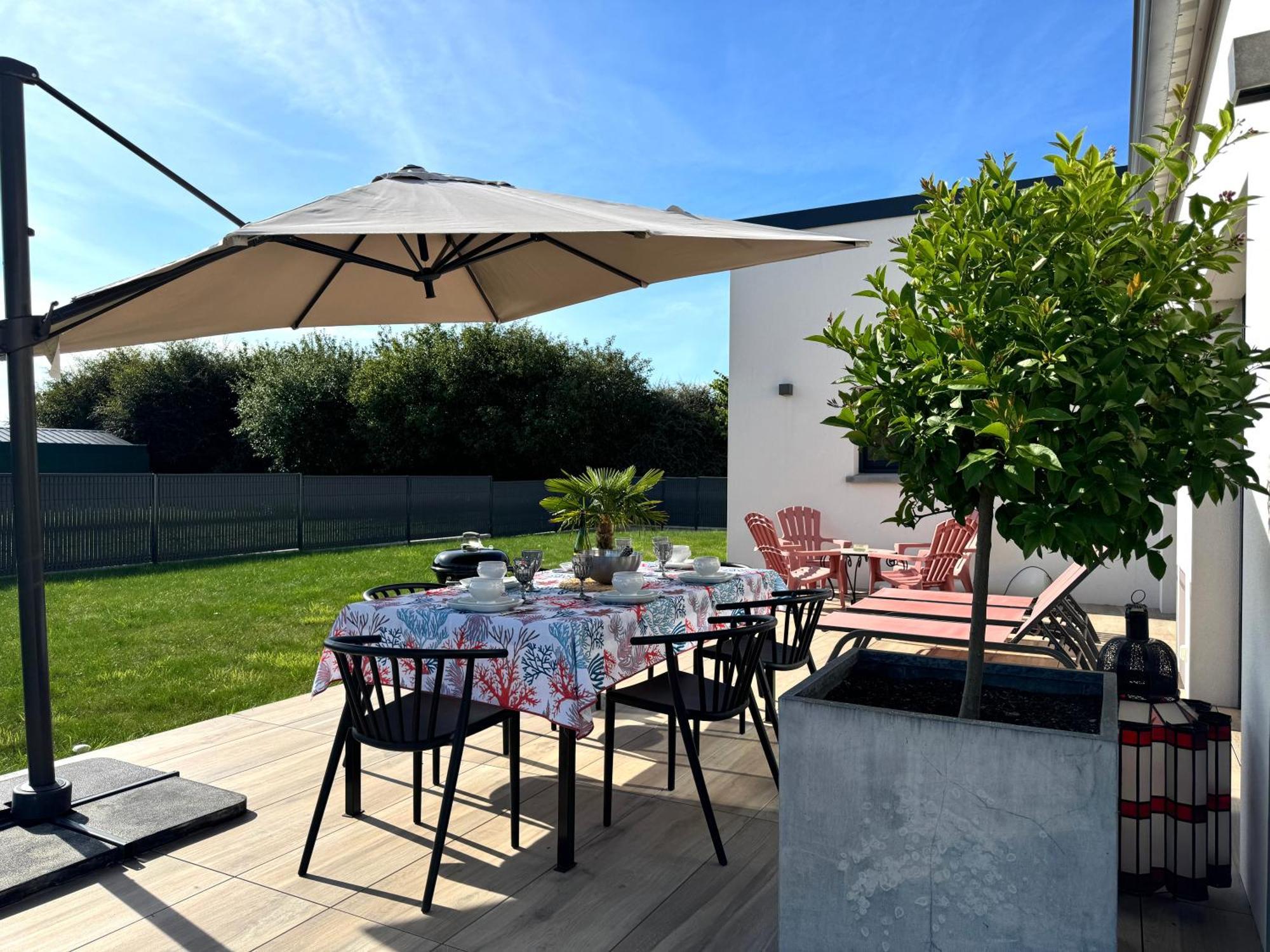 Maison neuve 4 étoiles plain-pied proche de la mer Plurien Esterno foto